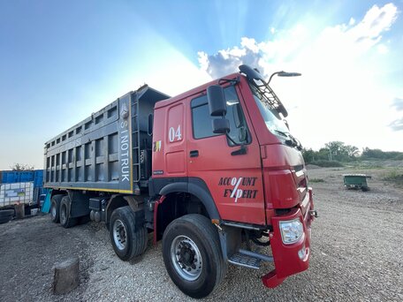 2021 Sinotruk Howo Прочие Кабины, красный, 3500000 рублей, вид 2