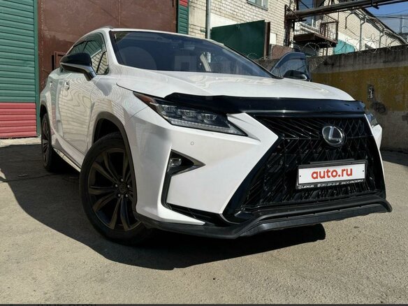 2017 Lexus RX 200t IV, белый, 3230000 рублей - вид 2