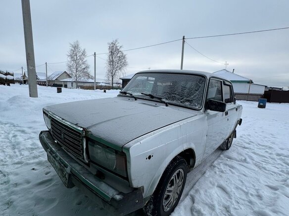 2010 Lada (ВАЗ) 2107, серебристый, 150000 рублей - вид 3