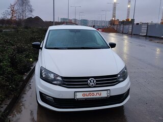 2018 Volkswagen Polo V Рестайлинг, белый, 1050000 рублей, вид 1