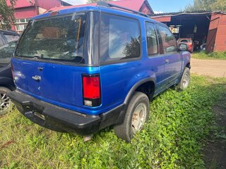 1990 Mazda Navajo, синий, 500000 рублей, вид 3
