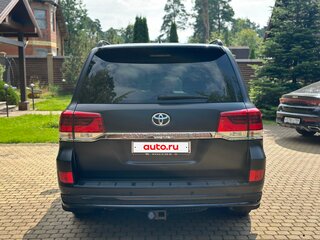 2019 Toyota Land Cruiser 200 Series Рестайлинг 2, чёрный, 6900000 рублей, вид 3