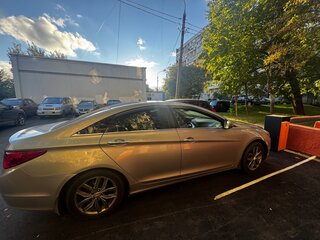 2011 Hyundai Sonata VI (YF), серый, 1000000 рублей, вид 1