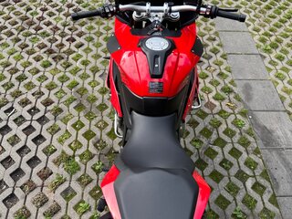 2018 BMW S 1000 XR, красный, 1000000 рублей, вид 5
