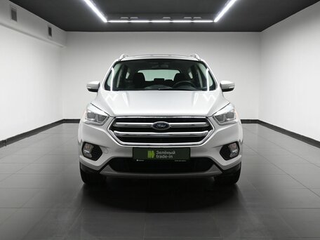 2017 Ford Kuga II Рестайлинг, серебристый, 1745000 рублей, вид 3