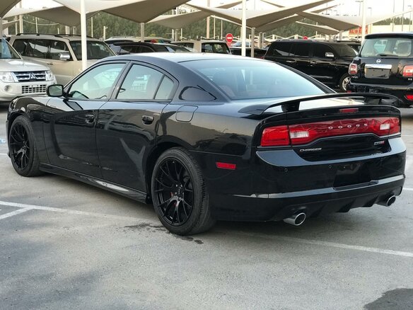 2014 Dodge Charger SRT-8 VII (LD), чёрный - вид 3