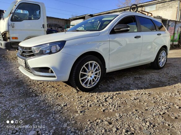 2021 Lada (ВАЗ) Vesta SW I, белый, 1200000 рублей