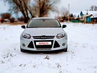 2013 Ford Focus III, серебристый, 700000 рублей, вид 1