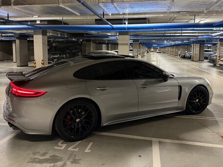 2018 Porsche Panamera 4S II, серебристый, 7100000 рублей, вид 5