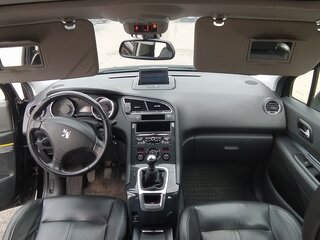 2010 Peugeot 5008 I, чёрный, 1050000 рублей, вид 5