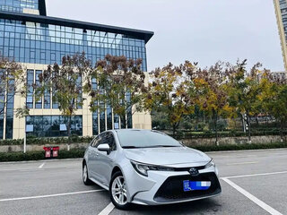 2022 Toyota Levin XII (E210) Рестайлинг, серебристый, 1510099 рублей, вид 3