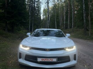 2016 Chevrolet Camaro VI, белый, 3000000 рублей, вид 1