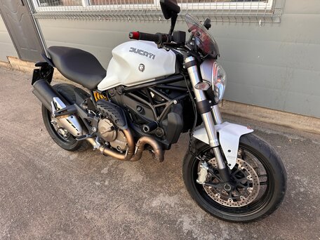 2014 Ducati Monster 821, белый, 599000 рублей, вид 1