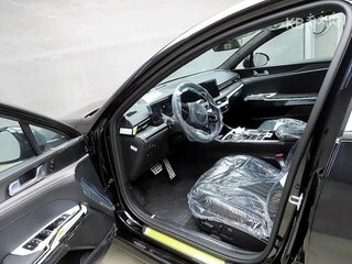2026 Kia K5 III Рестайлинг, чёрный, 3100020 рублей, вид 5