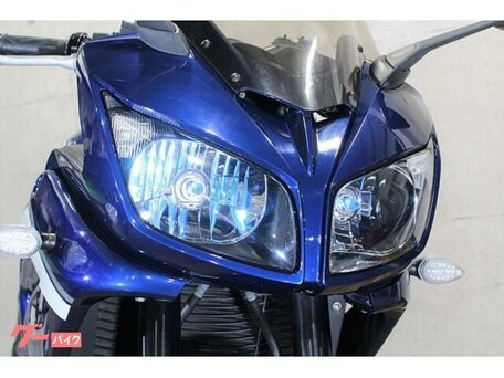 2011 Yamaha FZ1, синий, 600000 рублей, вид 3