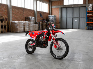 Avantis FX 250