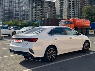 2021 Kia Cerato IV Рестайлинг, белый, 2150000 рублей, вид 5