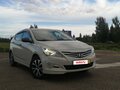 2015 Hyundai Solaris I Рестайлинг, бежевый, 920000 рублей - вид 8
