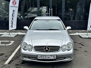 2002 Mercedes-Benz CLK-Класс 200 II (W209), серебристый, 899000 рублей, вид 2