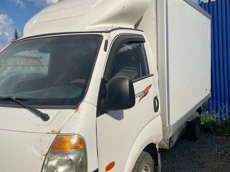 2010 Kia Bongo, белый, 1100000 рублей, вид 1
