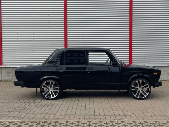 2010 Lada (ВАЗ) 2107, чёрный - вид 18