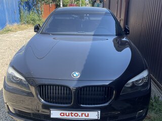 2010 BMW 7 серии 740i V (F01/F02/F04), чёрный, 1750000 рублей, вид 1