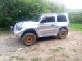 1997 Mitsubishi Pajero, серебристый - вид 4