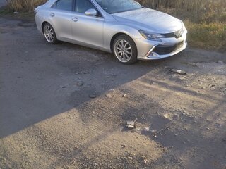 2018 Toyota Mark X II Рестайлинг 2, серебристый, 2950000 рублей, вид 4