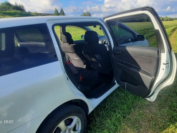 2003 Toyota Wish I, белый, 1200000 рублей - вид 32
