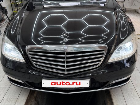2010 Mercedes-Benz S-Класс 350 V (W221) Рестайлинг, чёрный, 1850000 рублей, вид 4