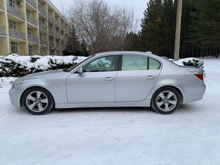 2006 BMW 5 серии 525i V (E60/E61), серебристый, 1480000 рублей, вид 4