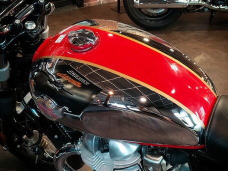 2026 Royal Enfield Interceptor 650, красный, 708000 рублей, вид 4