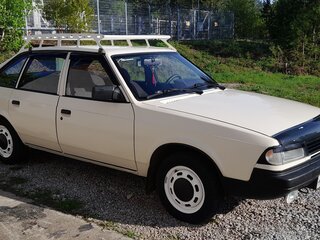 1999 Москвич Святогор 214100, белый, 380000 рублей, вид 1