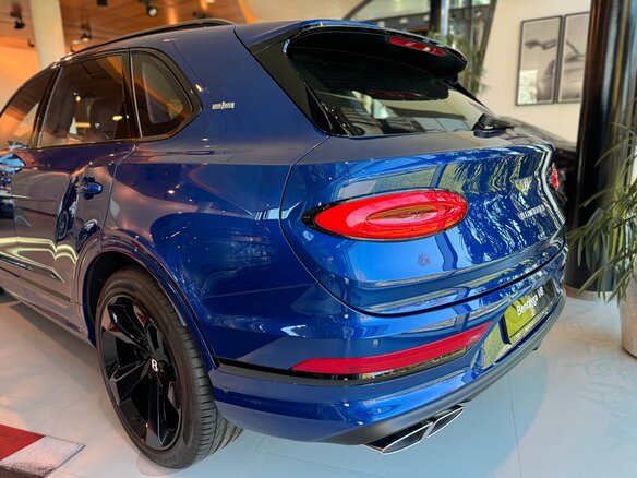 2022 Bentley Bentayga I Рестайлинг, синий, 42660000 рублей - вид 6