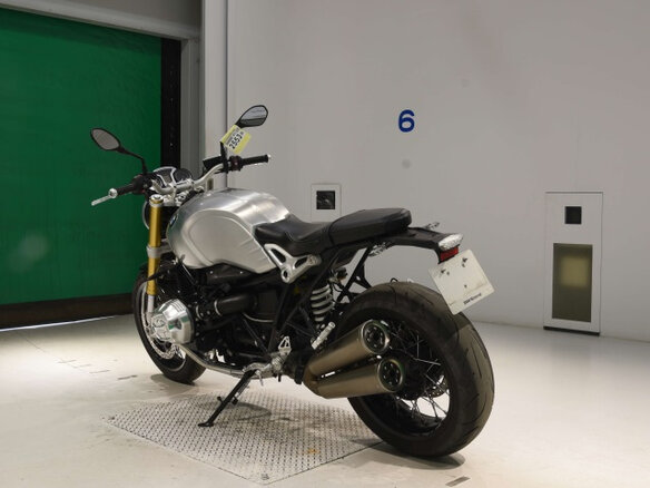 2016 BMW R Nine T, серебристый, 1200000 рублей - вид 5