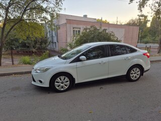 2012 Ford Focus III, белый, 980000 рублей, вид 4