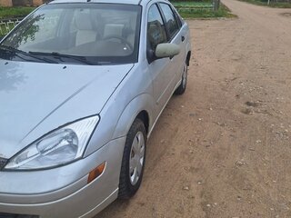 2001 Ford Focus I (North America), серебристый, 160000 рублей, вид 4