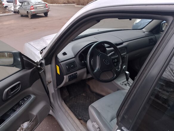 2004 Subaru Forester II, серый, 650000 рублей - вид 6