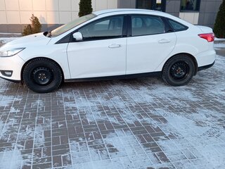 2018 Ford Focus III Рестайлинг, белый, 837000 рублей, вид 3