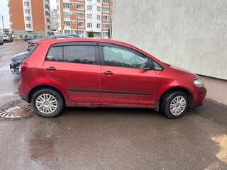 2007 Volkswagen Golf Plus I, красный, 780000 рублей, вид 2