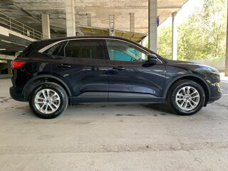 2021 Ford Escape IV, чёрный, 2350000 рублей, вид 2