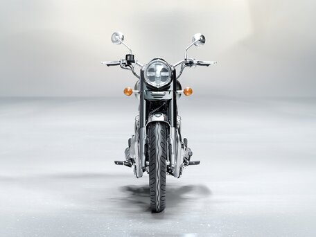 2025 Royal Enfield Classic 650, чёрный, 732000 рублей, вид 5