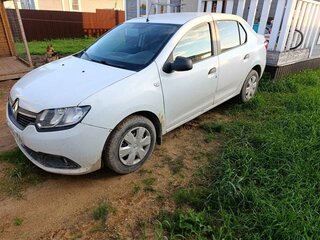 2015 Renault Logan II, белый, 430000 рублей, вид 1