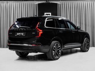 2025 Volvo XC90 B5 II Рестайлинг 2, чёрный, 13796100 рублей, вид 2