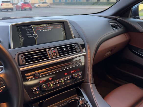2012 BMW 6 серии 640i III (F06/F13/F12), синий, 4270000 рублей - вид 18