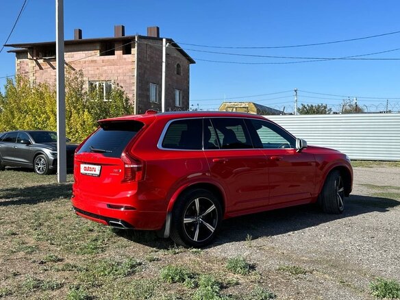 2017 Volvo XC90 II, красный, 3999999 рублей - вид 2