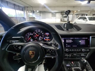 2020 Porsche Macan I Рестайлинг, чёрный, 6999999 рублей, вид 5