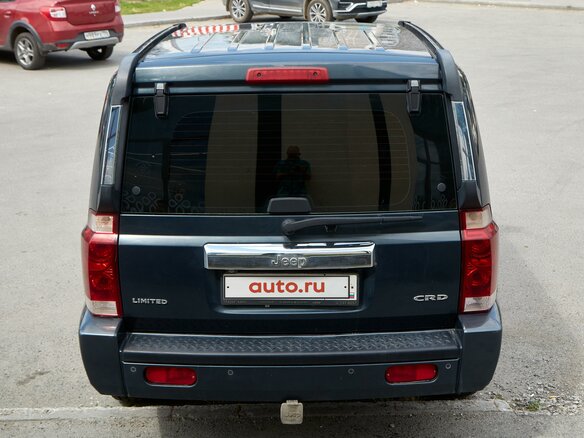 2008 Jeep Commander, серый, 1350000 рублей - вид 6