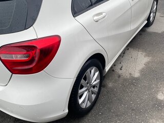 2014 Mercedes-Benz A-Класс 180 III (W176), белый, 1405000 рублей, вид 4