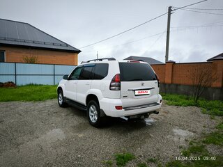 2004 Toyota Land Cruiser Prado 120 Series, белый, 1300000 рублей, вид 4